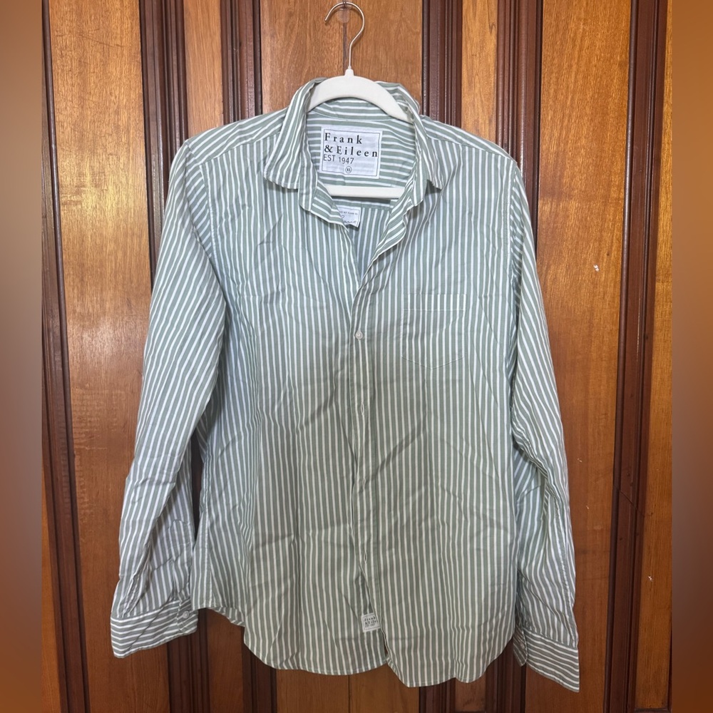 Frank & Eileen - Never Worn - green and white stripe “Barry” shirt